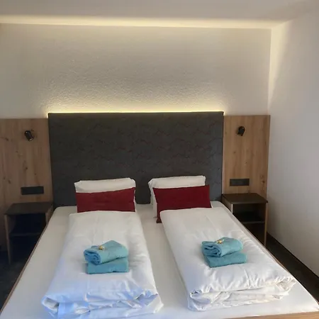 Gidis Apartman *