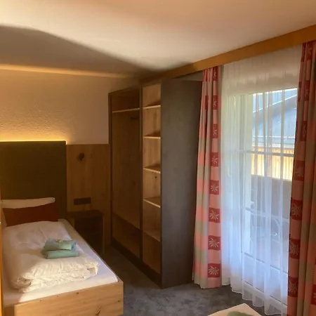 Apartment Gidis *