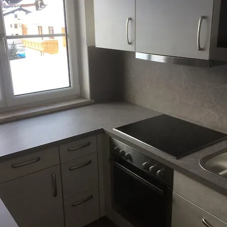 Gidis Apartment *